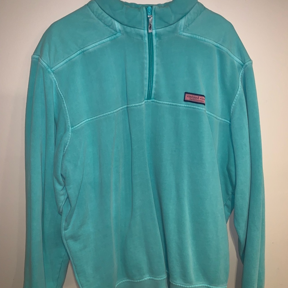 Vineyard vines pullover!!